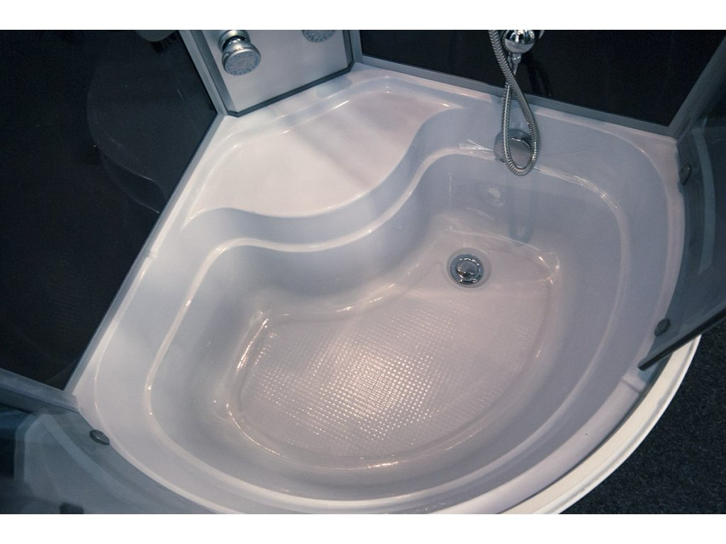 Integrované sprchové sedátko – sedátko tvarované přímo ve sprchové vaničce